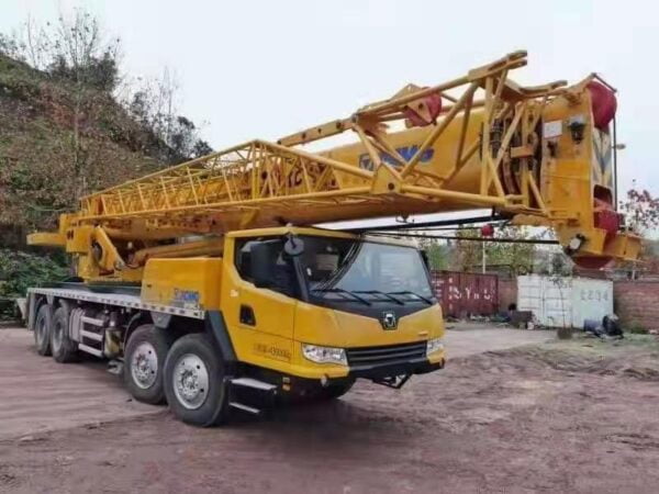 XCMG QY55KC mobile crane - Image 2