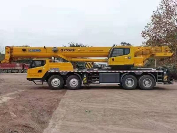 XCMG QY55KC mobile crane - Image 3